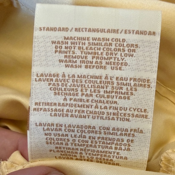 Lauren Ralph Lauren Cream Cotton pillowcases - Picture 3 of 8